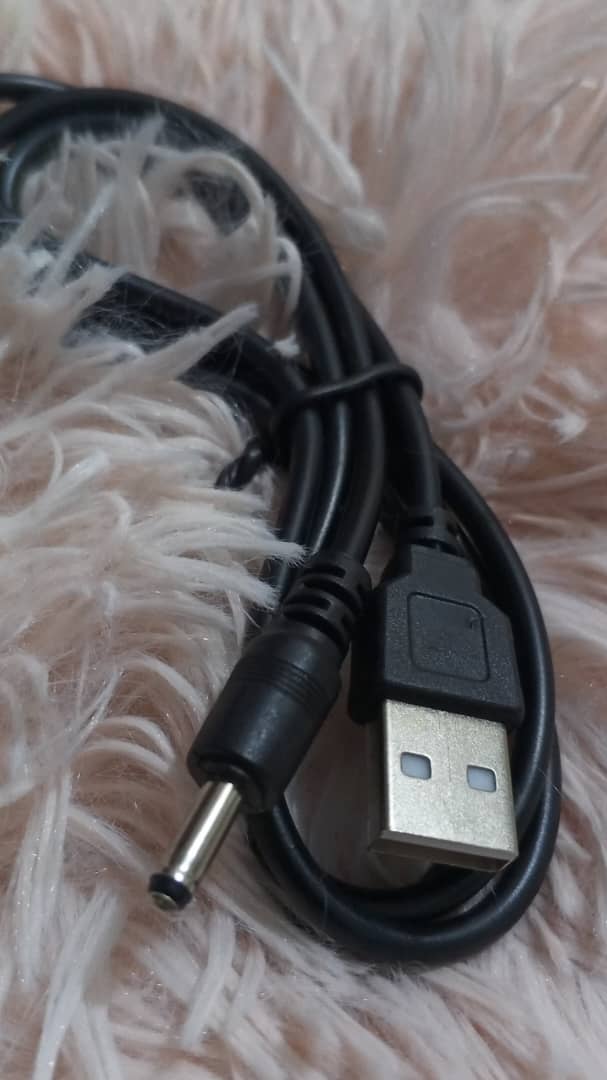 Cable de Poder USB a DC 2.5mm de 1 Metro - Adaptador Conector para Cargar Dispositivos Electrónicos - Image 4