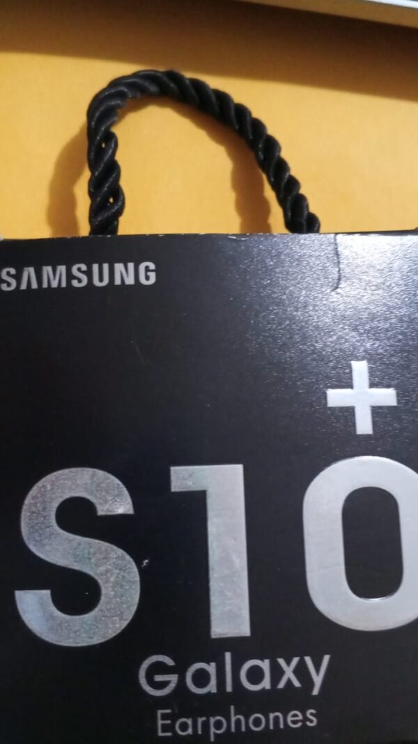 Audífonos Samsung Galaxy S10  tuned dy AKG - Image 3
